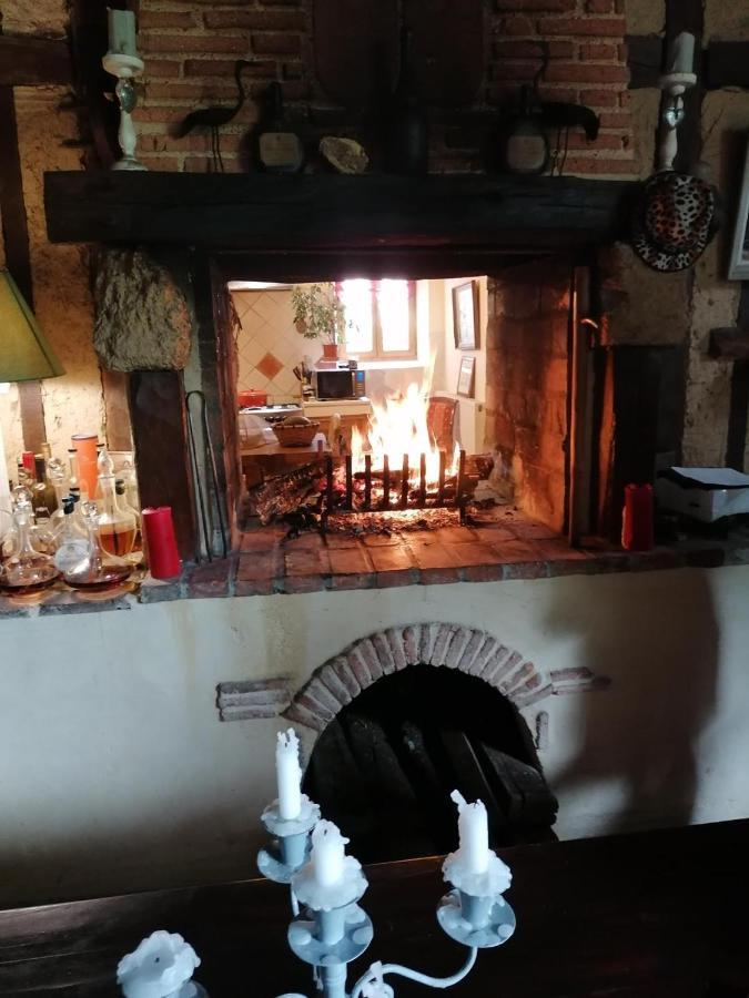 Maison D'Hotes Le Chai D'Armagnac Monguilhem Exteriör bild