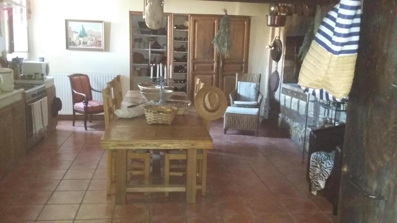 Maison D'Hotes Le Chai D'Armagnac Monguilhem Exteriör bild