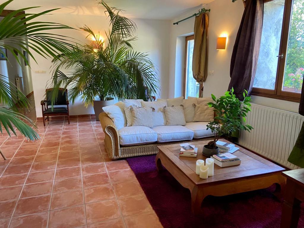 Maison D'Hotes Le Chai D'Armagnac Monguilhem Exteriör bild